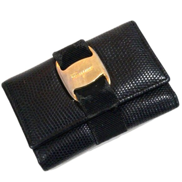 Salvatore Ferragamo Accessories - Salvatore Ferragamo Black Vara Bow 6-Key Holder Case Gold Clasp Textured Leather